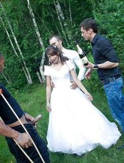 Пьяную невесту в лесу: 54 видео в HD